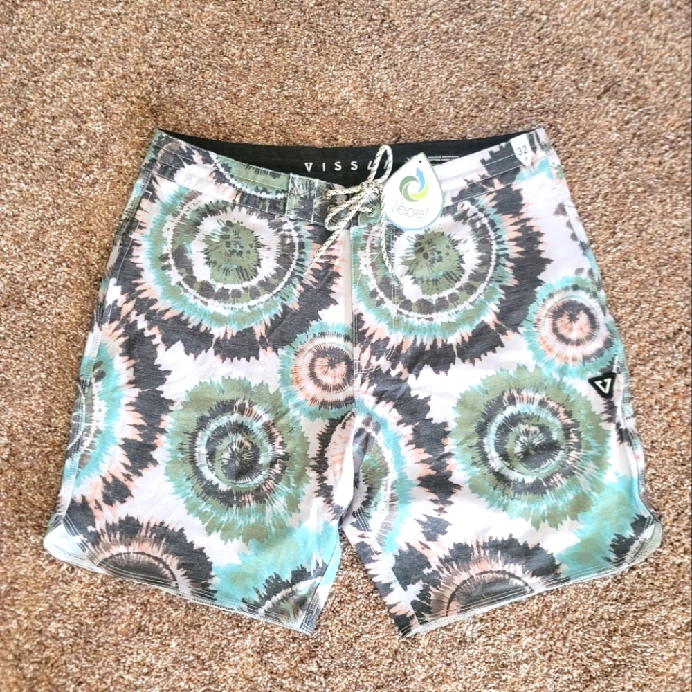 NWT VISSLA Board Shorts